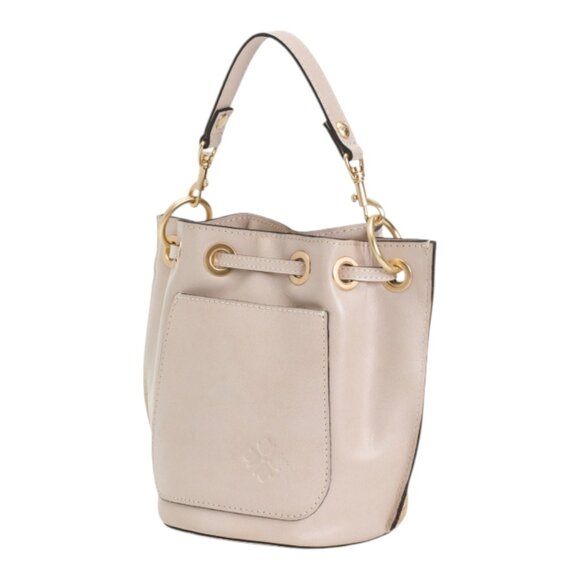 PATRICIA NASH - Picture 2 of 4